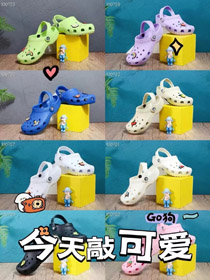 Crocs Classic clog elegante semplice scarpe per bambini foro-4227